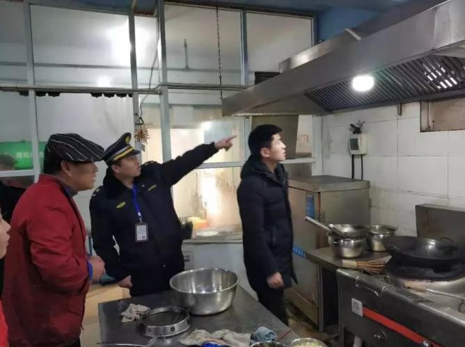 油煙凈化器，油煙凈化設(shè)備，油煙凈化機