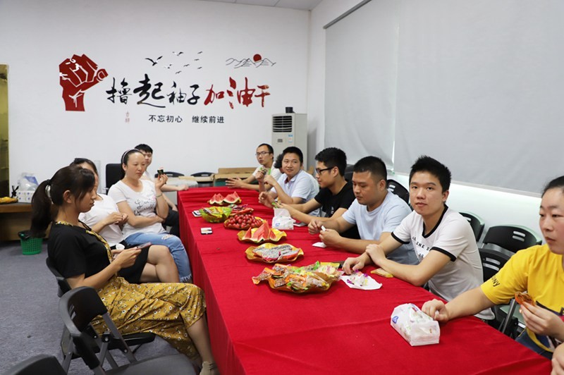油煙凈化器，油煙凈化設備，油煙凈化機