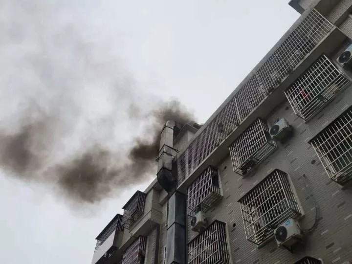 油煙凈化器，油煙凈化設(shè)備，油煙凈化機(jī)