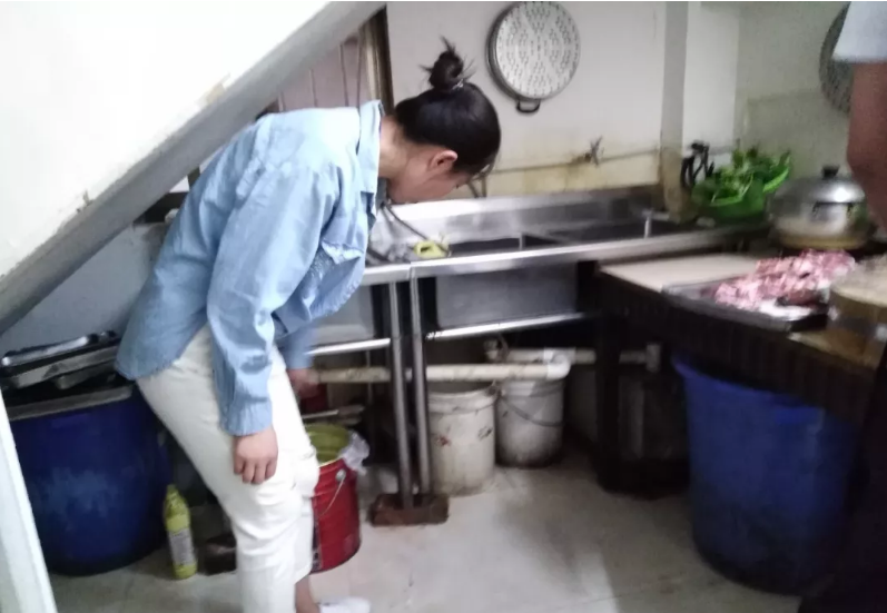 油煙凈化器，油煙凈化設(shè)備，油煙凈化機(jī)