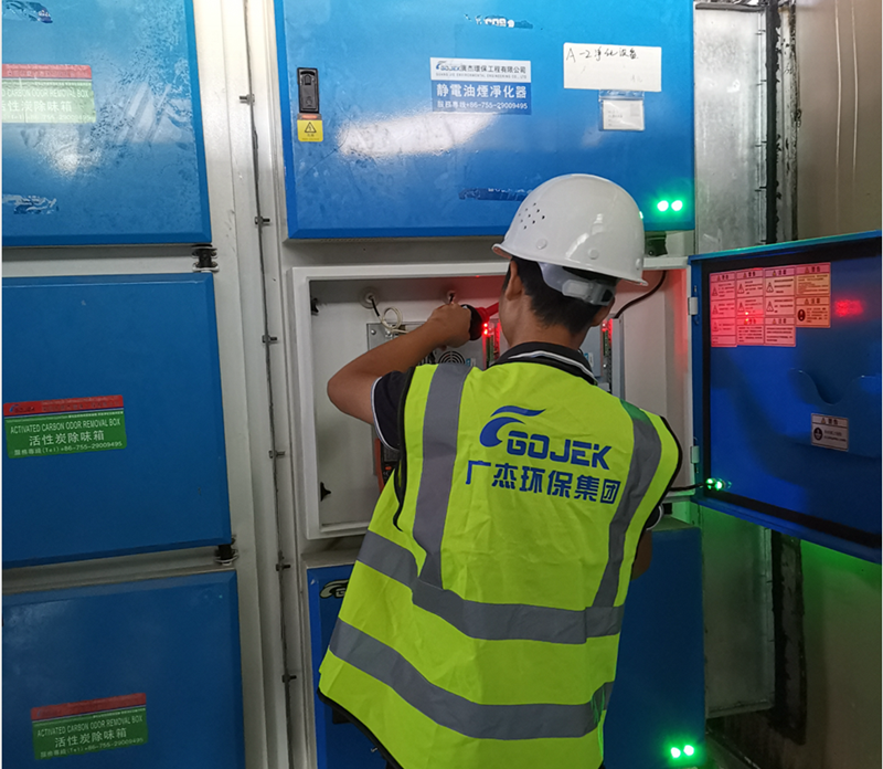 油煙凈化器，油煙凈化設(shè)備，油煙凈化機