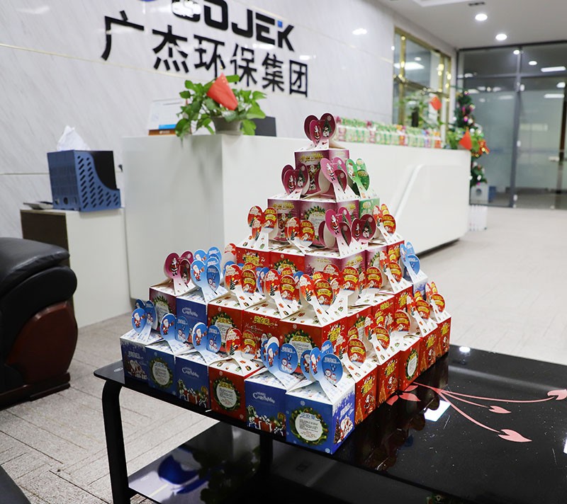 油煙凈化器，油煙凈化設(shè)備，油煙凈化機