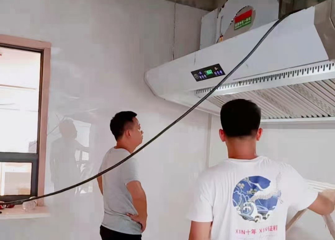 油煙凈化器，油煙凈化設備，油煙凈化機