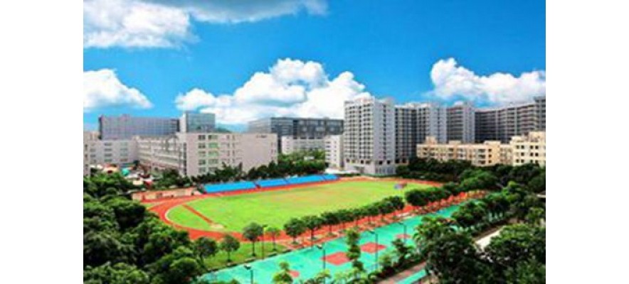 廣杰 GOJEK：深圳市奮達(dá)職業(yè)技術(shù)學(xué)校14萬(wàn)風(fēng)量油煙凈化案例！